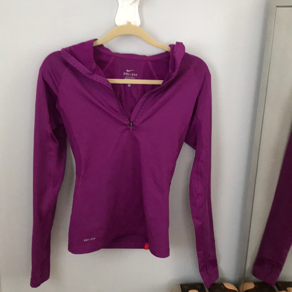 NIKE dri-fit jacket (xs)